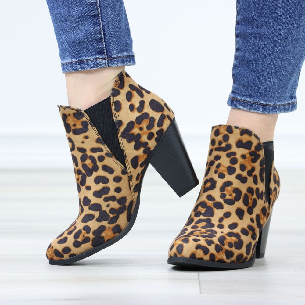 Leopard Ankle Boots High Heel Suede Booties Chelsea Cone Synthetic Pointed Toe - Picture 10 of 11